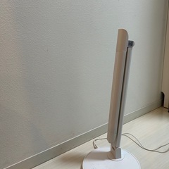 デスクライトの画像