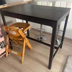 カウンターテーブルの画像