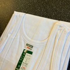 M2511-437　ランニングシャツ Mサイズ 2枚組 肌着 ホワイト 未使用品 保管汚れ有りの画像