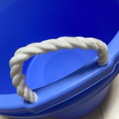 大きいバケツ2個　未使用の画像