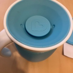 【美品】マンチキン ハンドル付きミラクルカップの画像