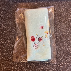 M2511-438 ハンドタオル 和柄 水色 ハンカチ 未使用品の画像