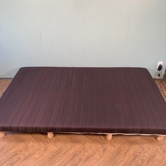 脚付きロールマットレス ブラウン（ボンネルコイルスプリング) セミダブルの画像