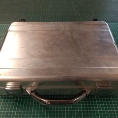 ビジネスバッグ  アタッシュタイプの画像