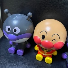 アンパンマン　バイキンマン　ミニオン　人形の画像