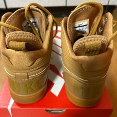 ナイキ　コート　バーロウ　ミッドウィンターの画像