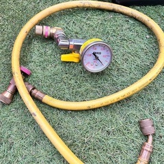 アサダ充電式真空ポンプの画像