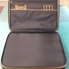 ビジネスバッグ　Hennessy  の画像