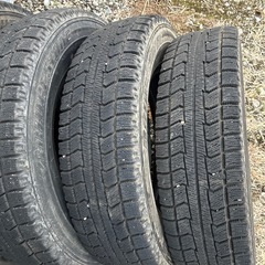 155/80R13 スタッドレスタイヤ　４本
の画像