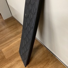 ゴム製段差プレート【町田市再生家具】1127Ｂの画像