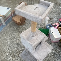 キャットタワーの画像