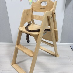 カトージ　ベビーチェア
の画像