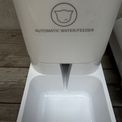 猫 水飲み器 給水器　　　　　　の画像