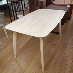 ★リユースのサカイつくば店★TK7462  ダイニングテーブル＆椅子4脚セット アイボリー H75×D80×W140 クリーニング済みの画像