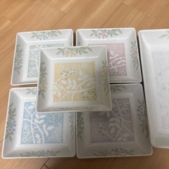 陶器5枚セットの画像