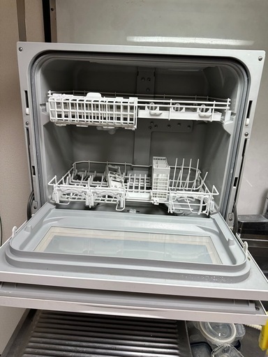 パナソニック　食洗機　NP-TH4C
