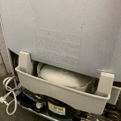 【MITSUBISHI】 三菱 2ドア 冷凍冷蔵庫 MR-15A-H 動作確認済み 150L キッチン家電 2001年製 ホワイト A0947の画像