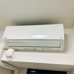 半額以下！【引き取り限定】美品Panasonic エアコン　Eolia 2台セット(室外機付) の画像