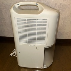 コロナ製除湿機の画像