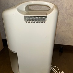 コロナ製除湿機の画像