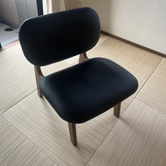 汚れに強い合成皮革 リビングダイニング1人用チェアの画像