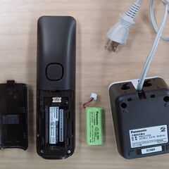 パナソニック/Panasonic コードレス 電話機 親機 VE-GD24 子機 KX-FKD404 通電確認済の画像