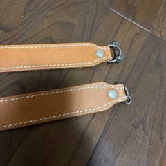 バッグの肩紐のみの画像