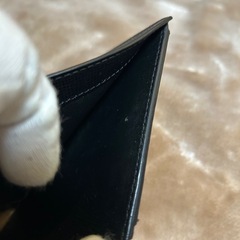 dunhill ダンヒル 二つ折り財布 折財布 さいふ サイフ wallet 小銭入れ有 小銭入れあり 小銭入れアリ 小銭入れ付き black ブラック黒色系無地ジャイアンツ似ロゴ ジャイアンツロゴレザーメンズmen’s男性用、紳士の画像
