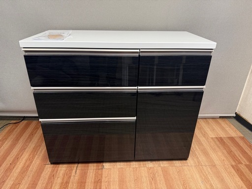 ★美品★　キッチン収納 キッチンカウンター カウンター 130カウンター マーダー ｋ21-1 レンジボード 食器棚