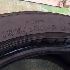 タイヤ4本セット　ブリジストン ポテンザ １６インチ　195/45R16の画像