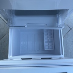 SHARP 2021年　美品　どっちもドア　川口市から無料配達、設置の画像