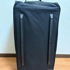 キャリーバック　黒の画像