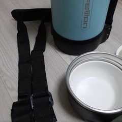 〔激安美品早い者勝ち‼️〕決定しました‼️１.9ℓまほうびん水筒の画像