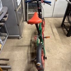 折りたたみ自転車の画像