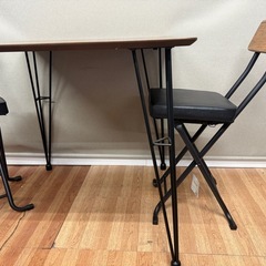 センターテーブル　ダイニングテーブルの画像