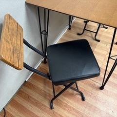 センターテーブル　ダイニングテーブルの画像