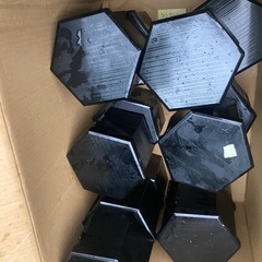 中古の重箱、お皿など。の画像