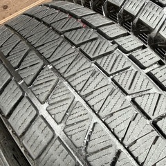 265/70R17ブリヂストンBLIZZAK DM-V3スタッドレスタイヤ４本　ランドクルーザープラド FJクルーザー他の画像