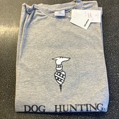M2511-447 DOG HUNTING 半袖 Tシャツ Lサイズ グレー 未使用品 保管汚れ有りの画像