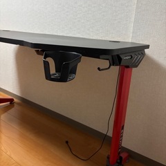 ゲーミングデスク　机 の画像