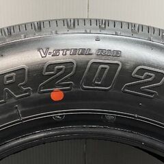 【新車外し】2025年製 BS BRIDGESTONE R202 175/75R15 103/101N LT 15インチ ライトトラック用 夏タイヤ 2本 ダイナ トヨエース等 (KB525)の画像