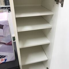 【ジャングルジャングル広陵店】ニトリ　スリム食器棚　ホワイトの画像