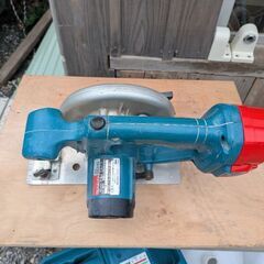マキタ充電丸ノコ165mmの画像