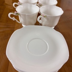 【BONE CHINA】MARURIコーヒーカップ＋ソーサー4個セット【松戸市リユース工房】の画像
