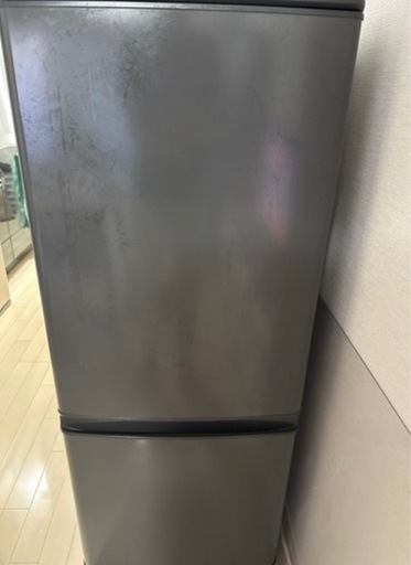 ※[ 土日 で受け渡し] 146L 冷蔵庫　三菱1.2人用