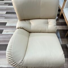 ジモティー割引🏷️【ジャングルジャングル 岸和田和泉インター店】カリモク 1人用ソファ ZT4758K325 和泉市 堺市 岸和田市 泉大津市 高石市 泉北郡熊取町の画像