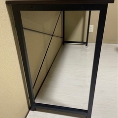 デスク、机の画像