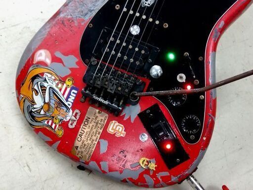 FERNANDES ナイトレンジャー ブラッドギルスモデル custom body ストラトキャスター エレキギター 楽器 フェルナン
