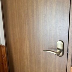 室内建具　ドアの画像