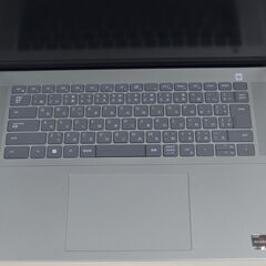 中古良品ノートパソコン DELL Inspiron 16 5625 Windows11+office 爆速SSD256GB AMD Ryzen 5 5625U/メモリ8GB/16インチ/WEBカメラ/無線内蔵の画像